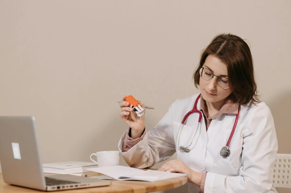 Médecin de la médecine du travail